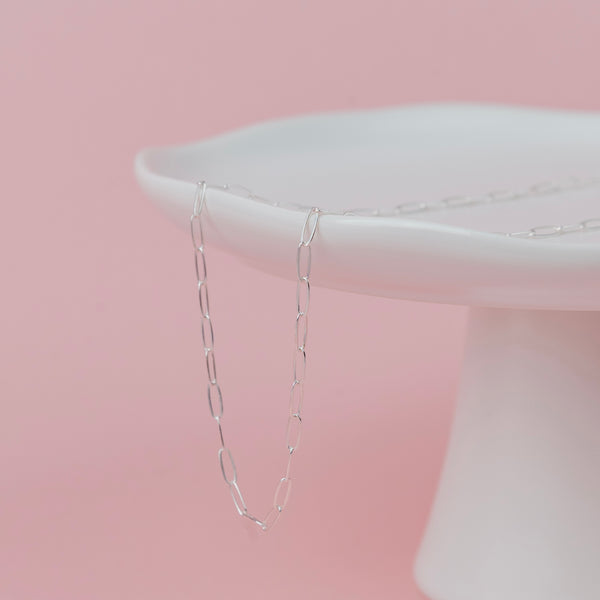 Dainty Paperclip Necklace | Sterling Silver Dainty Paperclip Necklace | Sterling Silver