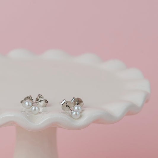 Mini Pearls | Freshwater Pearl Earrings