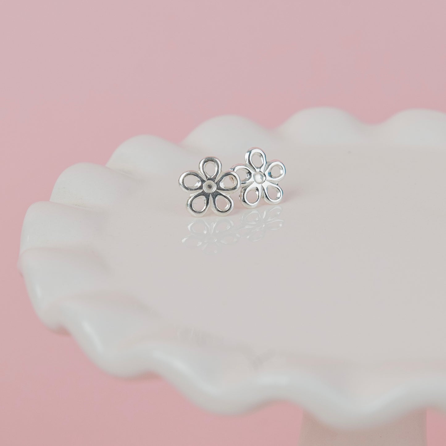 Everyday Daisies | Sterling Silver Stud Earrings