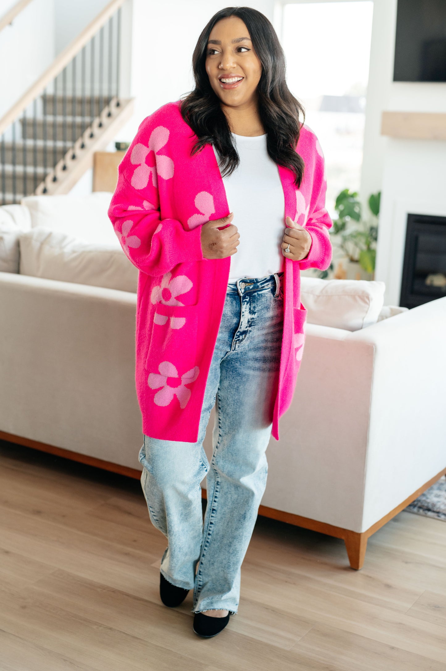 Daisies Forever Floral Cardigan in Pink