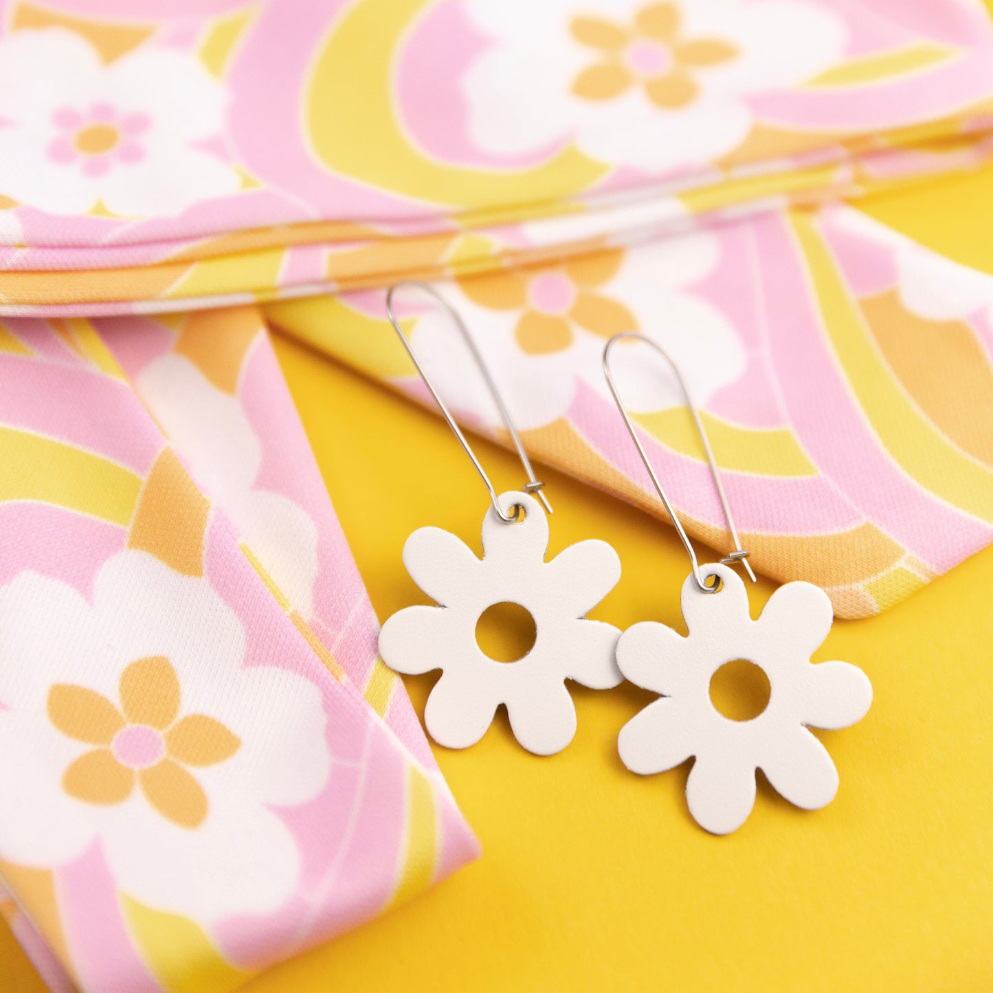 THE BEST EARRINGS/HEADBAND in California Dreaming + White Leather Flower Drops/ Statement Accessories