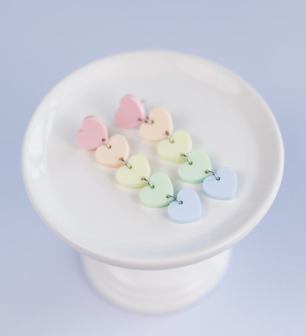 THE PASTEL RAINBOW HEARTS/ Acrylic Statement Earrings THE PASTEL RAINBOW HEARTS/ Acrylic Statement Earrings