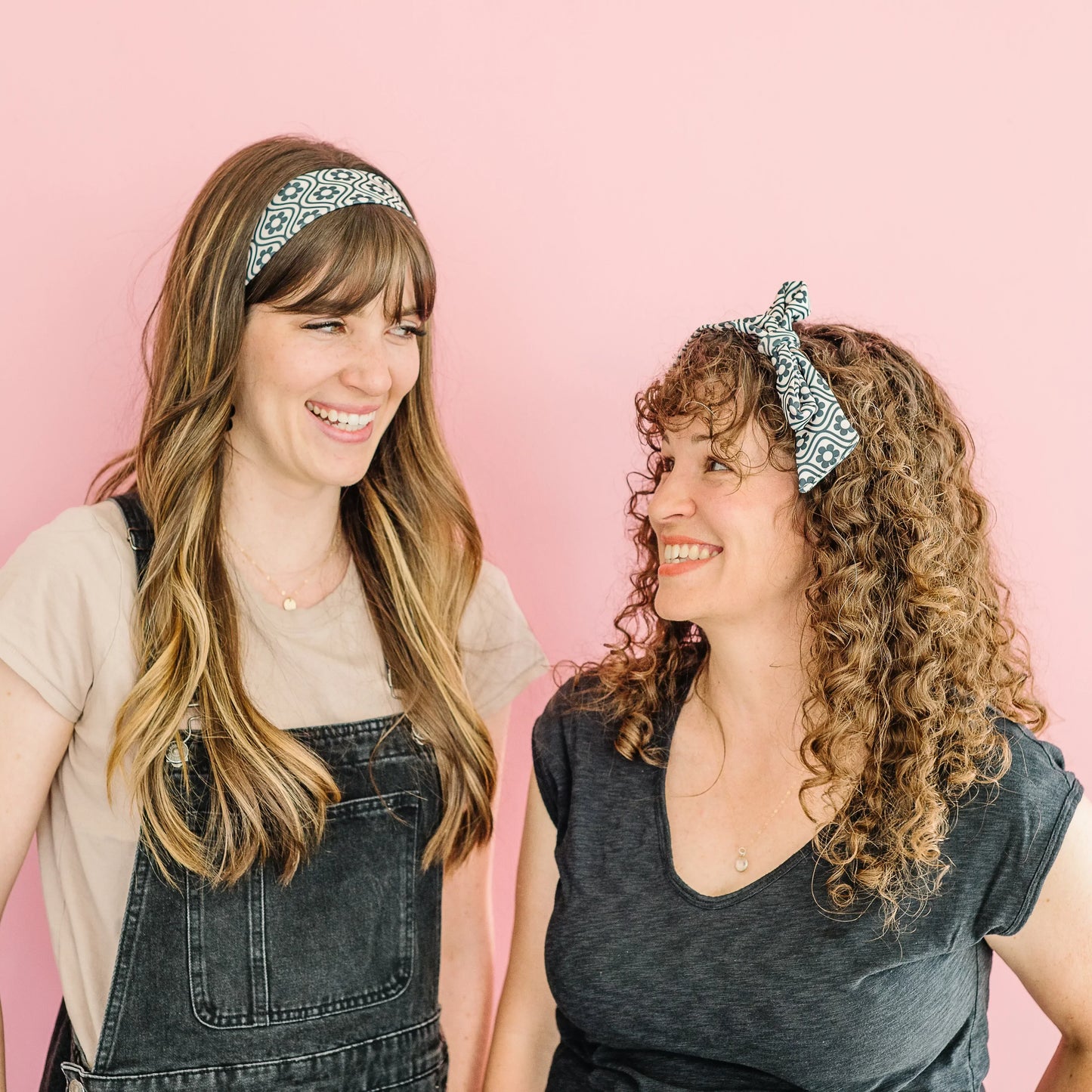 THE BEST EARRINGS/HEADBAND in Black & White Wavy Checkerboard  + Daisy Hoops/ Statement Accessories