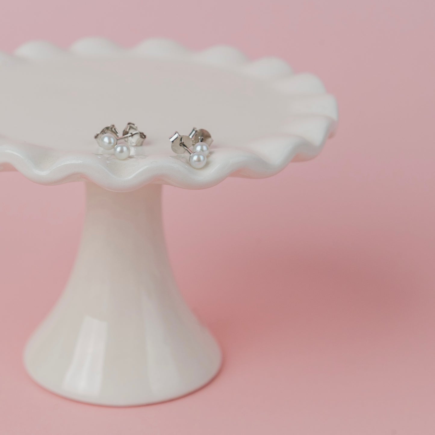 Mini Pearls | Freshwater Pearl Earrings