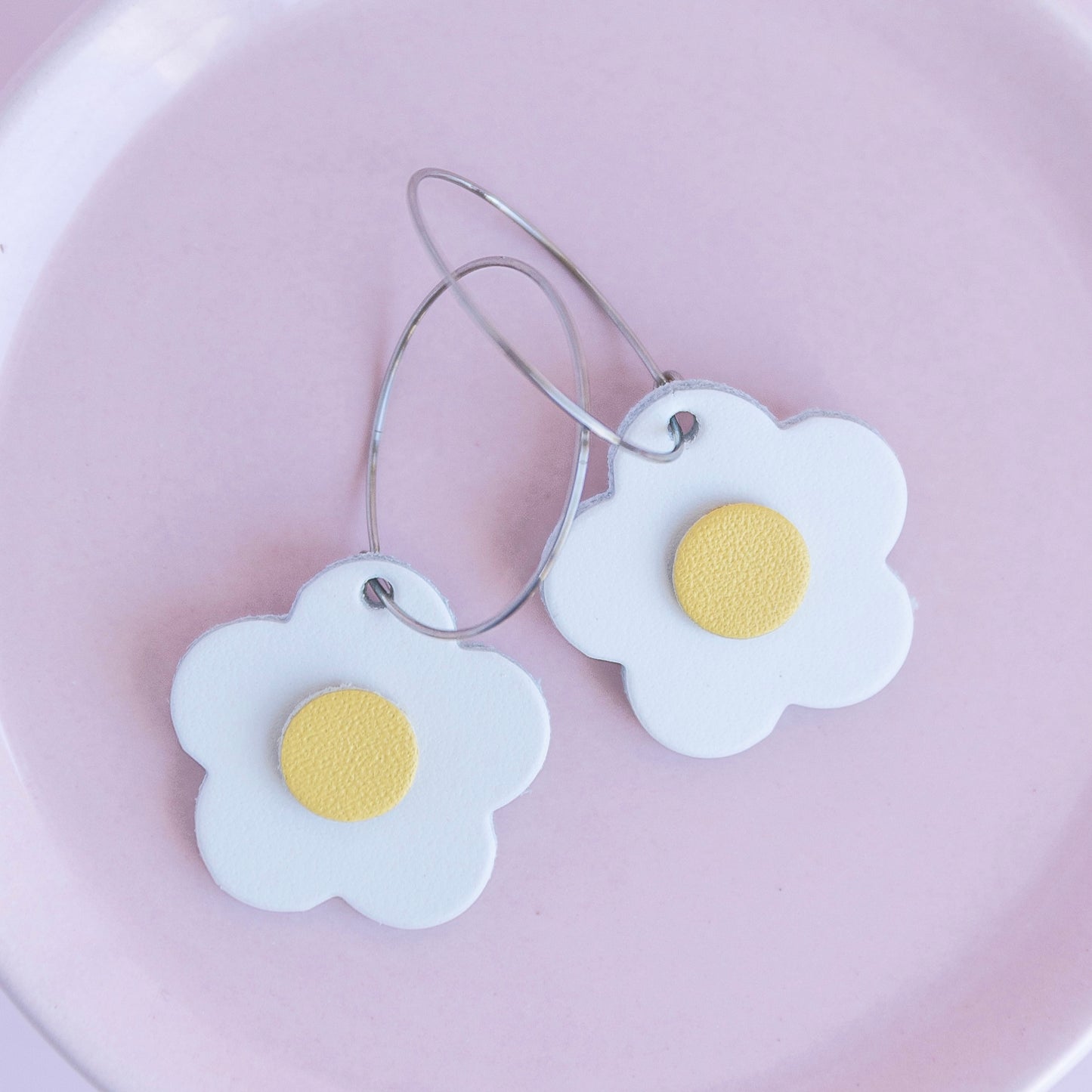 Retro Leather Daisy Hoops in White Lightweight Statement Earrings