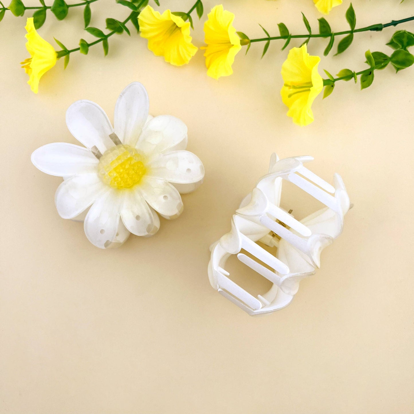 Daisy Claw Clip, Beach Flower Hair Clip