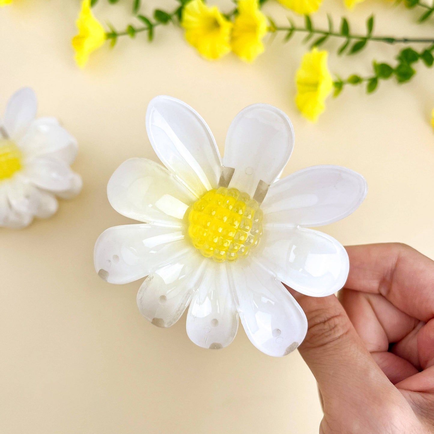 Daisy Claw Clip, Beach Flower Hair Clip