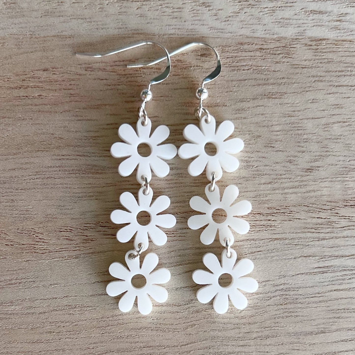 60s 70s White Daisy Floral Retro Flower Power Hippie Vintage inspired Statement Earrings with Sterling Silver Finishes